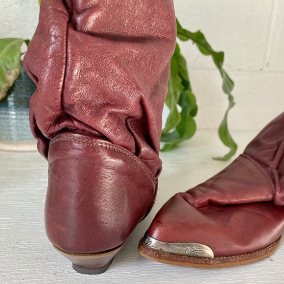 Vintage Zodiac cowboy boots - Picture 9 of 13
